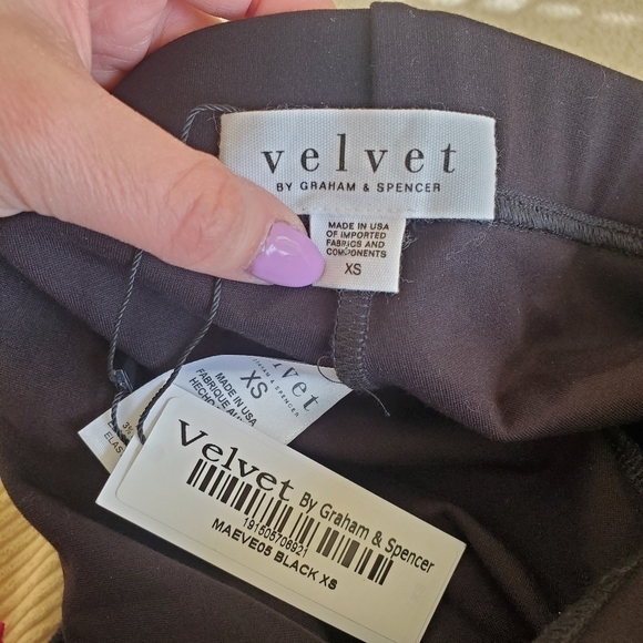 Velvet by Graham & Spencer Maeve Split Hem Pant NWT - Picture 11 of 11